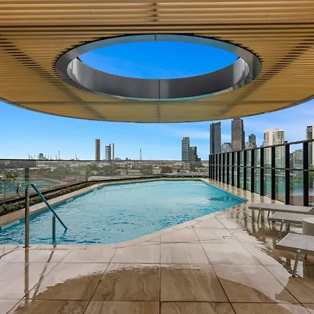 Southbank 1-Bed Resort With Study, Pool And Gym Melbourne Exterior photo